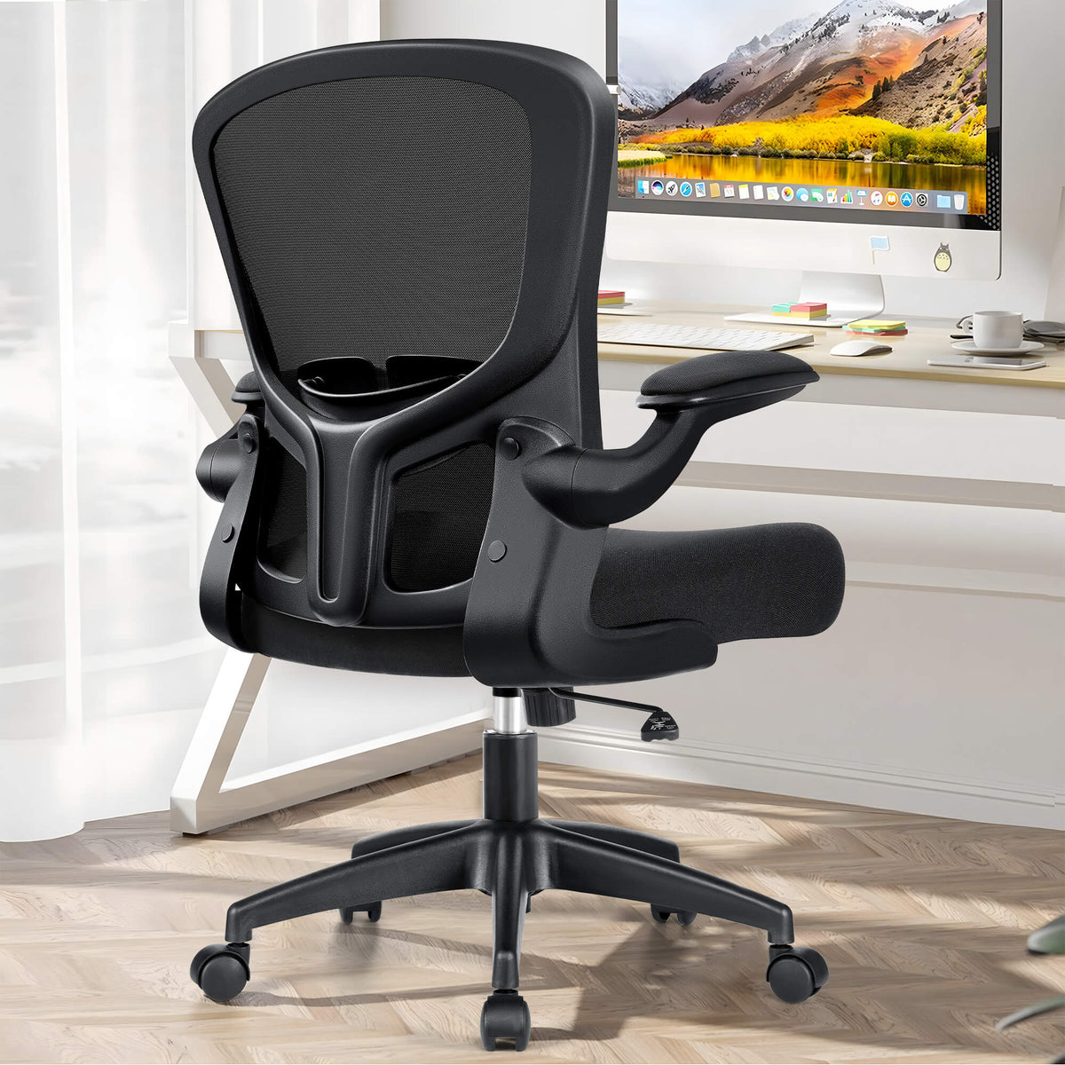 Fauteuil de bureau ergonomique avec support lombaire réglable et accoudoirs relevables 936-C